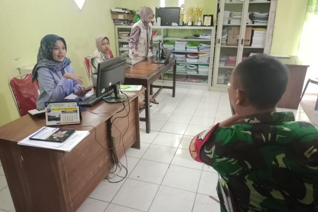 Babinsa Update Data Wilayah Melalui Komsos dan Puldatater