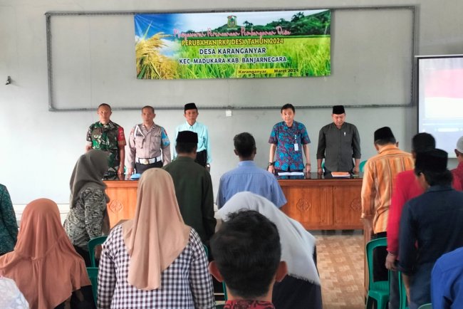 Babinsa Hadiri Musdes Karanganyar Kolaborasi Pembangunan Desa