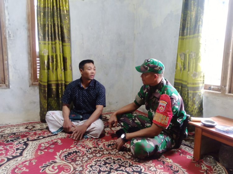 Silaturahmi Babinsa Koramil 16/Pejawaran dengan Kepala Desa Semangkung