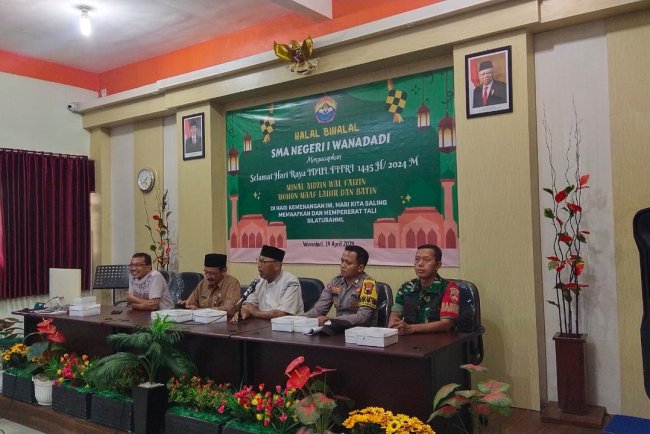 Babinsa Koramil 03/ Wanadadi Menghadiri Silaturahmi Halal Bihalal SMA N 1 Wanadadi