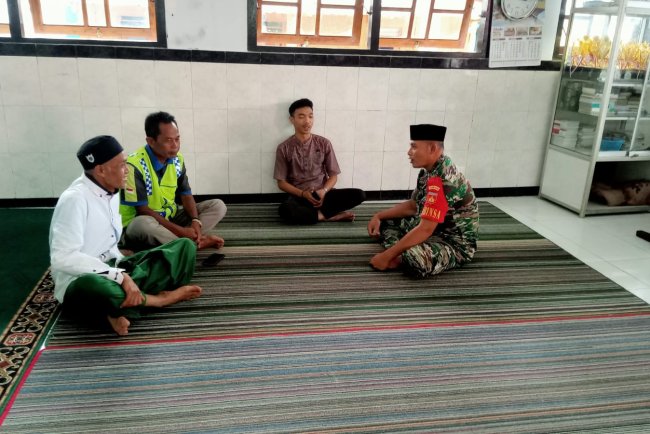 Komsos Dengan Tokoh Agama Salah Satu Wujud Binter Diwilayah