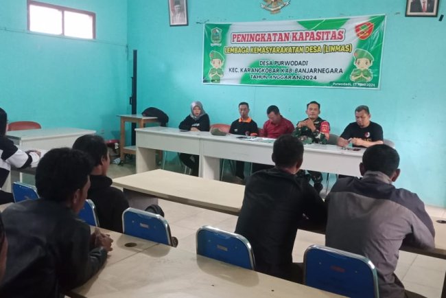 Babinsa Koramil 04/Karangkobar Serka Heru Karmanto Ikuti Rakor Persiapan Jambore Satlinmas