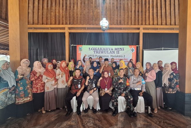 Babinsa Hadiri Pertemuan Lokakarya Mini Lintas Sektor UPTD Puskemas 2 madukara