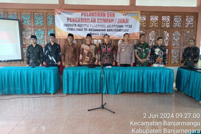 Babinsa Hadiri Pelantikan dan Pengambilan Sumpah Calon Pengawas Desa