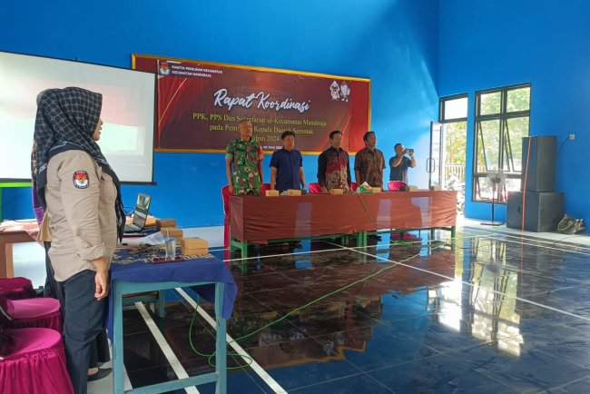 Babinsa Hadiri Rapat Koordinasi PPS dan Seketariat PPS  Membahas Tentang Pilkada Serentak