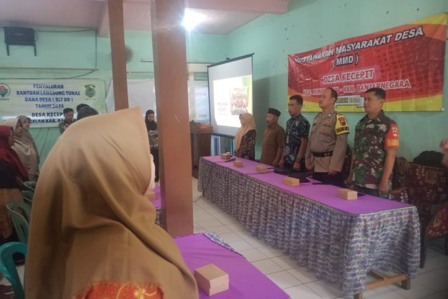 Babinsa Koramil 11 Punggelan Beserta Babinkamtibmas Hadiri Rapat Mmd