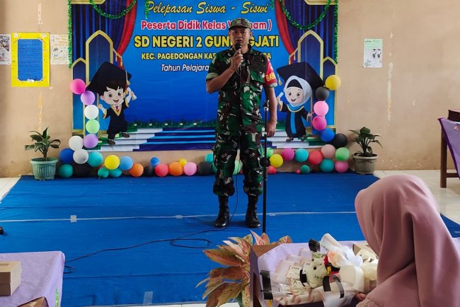 Babinsa Hadiri Pelepasan Siswa di Wilayah Binaan