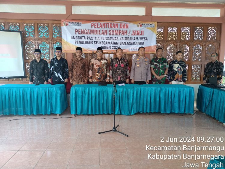 Babinsa Hadiri Pelantikan dan Pengambilan Sumpah Calon Pengawas Desa