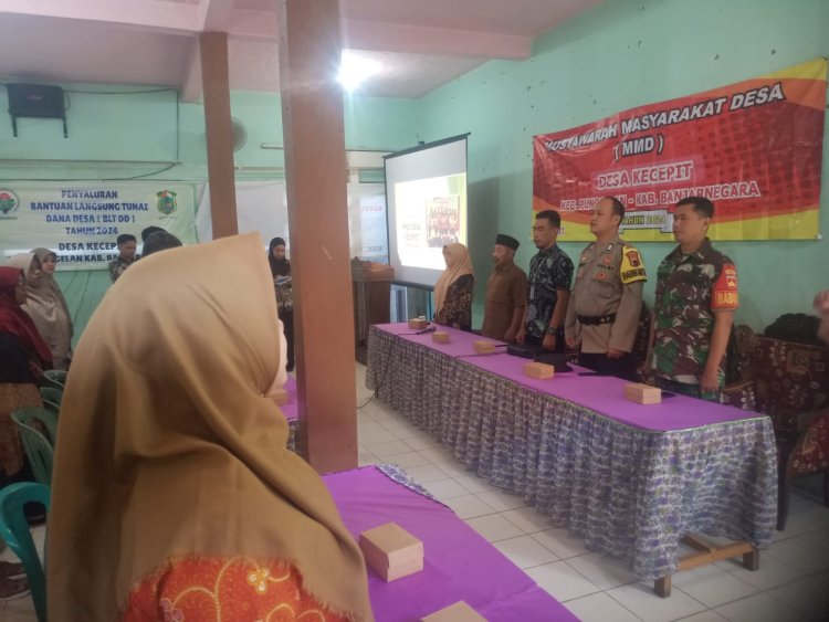 Babinsa Koramil 11 Punggelan Beserta Babinkamtibmas Hadiri Rapat Mmd