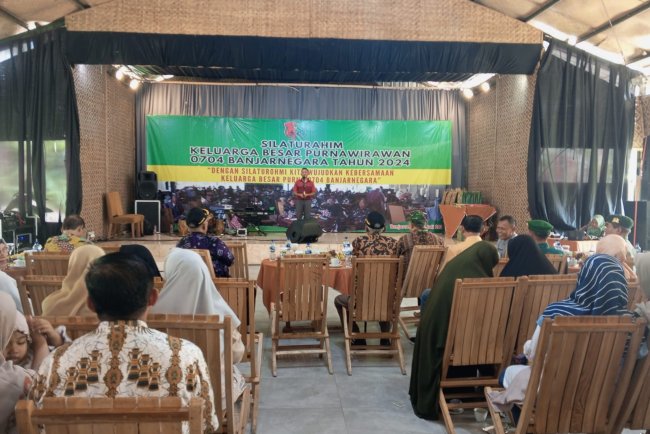 Wakili Danramil,Babinsa Hadiri Acara Silaturahmi Keluarga Besar Purnawirawan Kodim 0704/Banjarnegara