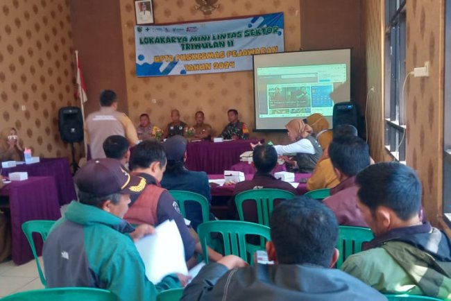 Babinsa Koramil 16 Pejawaran Hadiri Lokakarya Mini Lintas Sektor