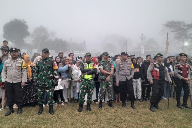 Koramil Bersama Polsek Karangkobar Amankan Laga Final Open Turnamaen Leksana Cup V