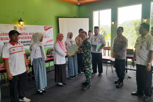 Danramil 04/Karangkobar Hadiri Kegiatan Pembubaran Panitia HUT RI Ke 79 Tahun 2024