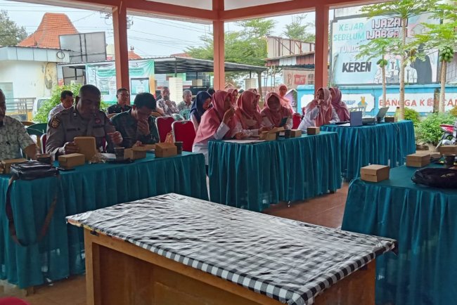 Babinsa Menghadiri Undangan Pembubaran Panitia Hut Ri Ke 79
