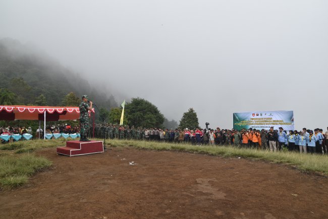 Kodim 0704 Banjarnegara Geo Dipa dan Perhutani Gelar Penanaman 7.000 Pohon di Desa Pekasiran