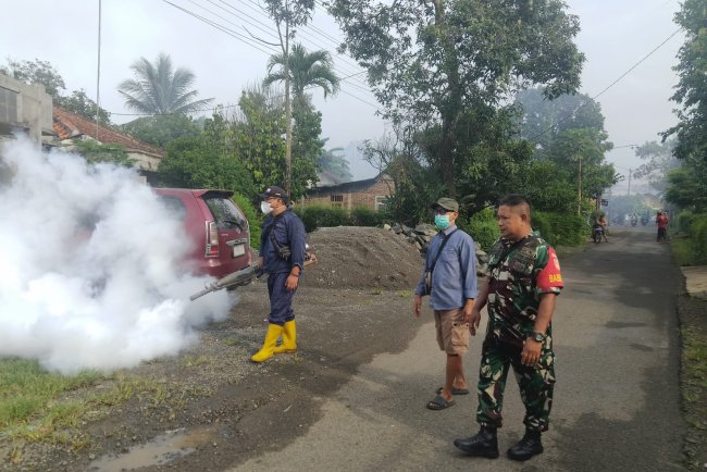 Babinsa Selalu Memikirkan Kesehatan Warga Di Desa Binaan