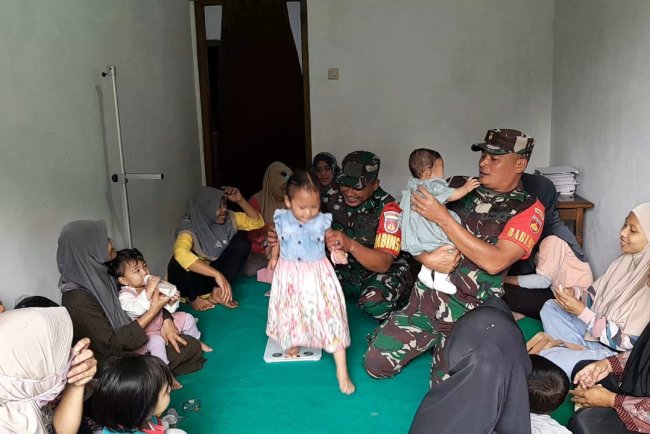 Deteksi Dini Stunting Dan Pemantauan Tumbuh Kembang Balita Ayo Kita Ke Posyandu     