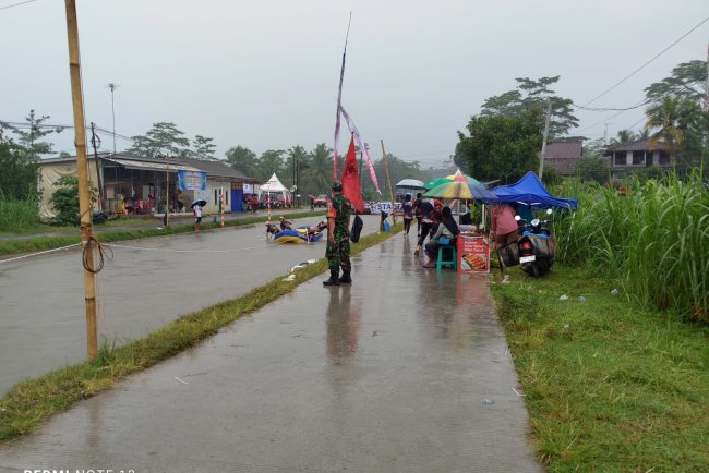  Hari Terakhir Lomba Arung Jeram Babinsa Pantau Kegiatan Lomba