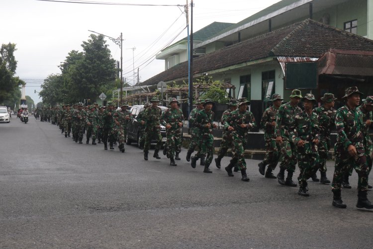 Uji Ketahanan Fisik Prajurit Kodim 0704/Banjarnegara Gelar Latihan Hanmars