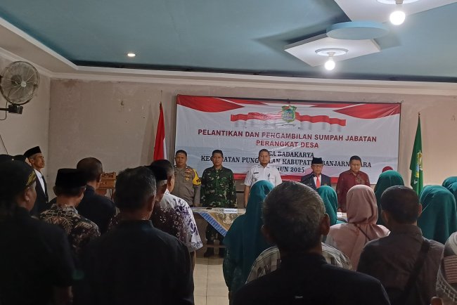Danramil Menghadiri Pelantikan Perangkat Desa Binaan