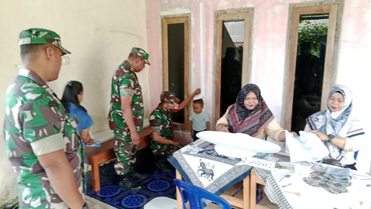 Babinsa Koramil 02 Klampok dampingi kegiatan pencegahan balita stunting