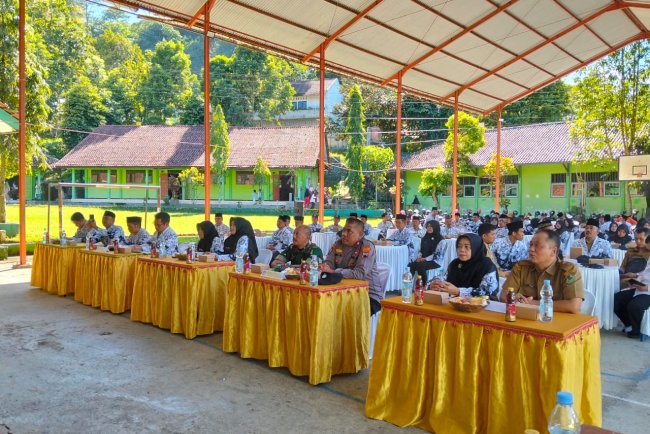 Batuud Hadiri Konferensi Cabang Pgri Banjarmangu Masa Bakti Xviii