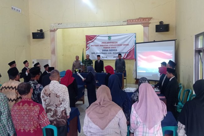 Danramil 14 Madukara  Hadiri Pengambilan Sumpah Dan Pelantikan Mutasi Jabatan Perangkat Desa