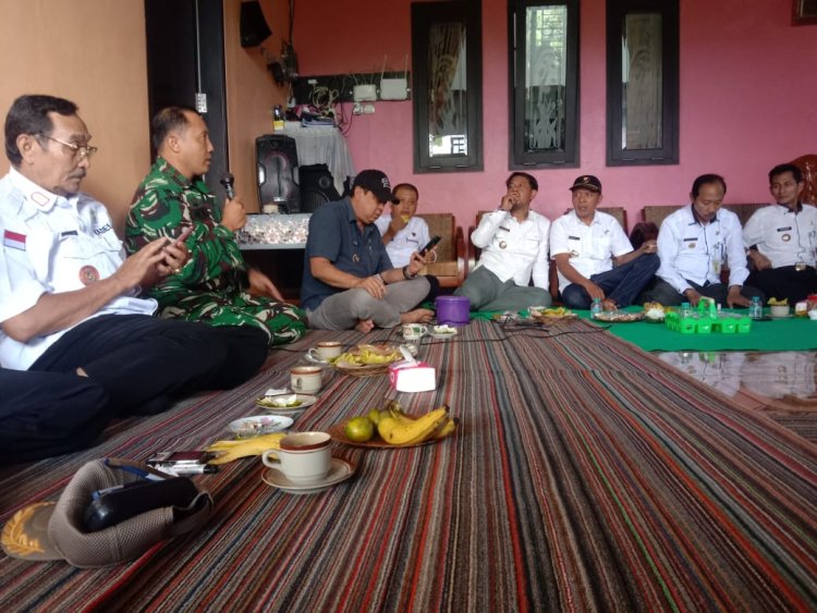 Danramil 14 Madukara Hadiri Pertemuan Rutin IKKDes