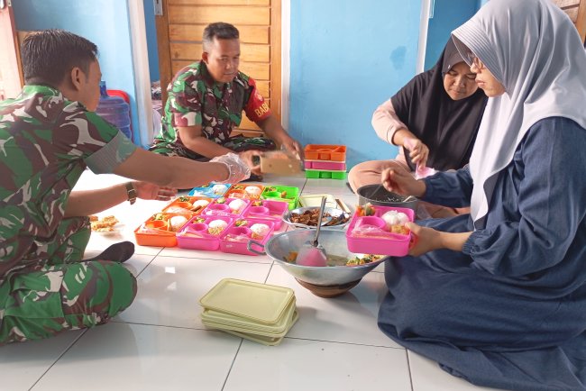 Koramil Wanadadi Pendampingan Salurkan PMT Fokus Tangani Balita Stunting Bumil KEK dan Anak Penyakit Bawaan