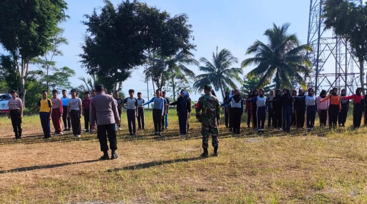 Babinsa Latih Paskibraka Pagedongan Bentuk Generasi Tangguh dan Cinta Tanah Air