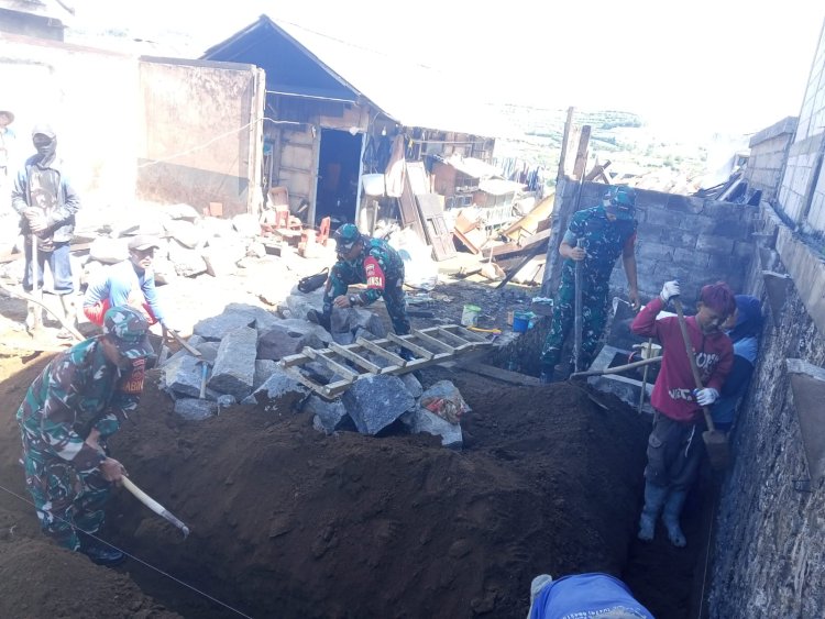 Koramil Batur Bangun Rumah Layak Huni bagi Warga Kaliputih