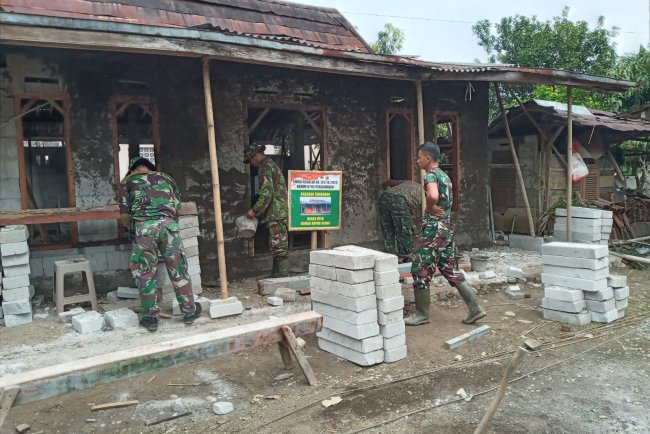 Satgas TMMD Reguler ke-125 Kodim 0710/Pekalongan Kejar Target Rehab RTLH Milik Bapak Kirno di Desa Windurojo