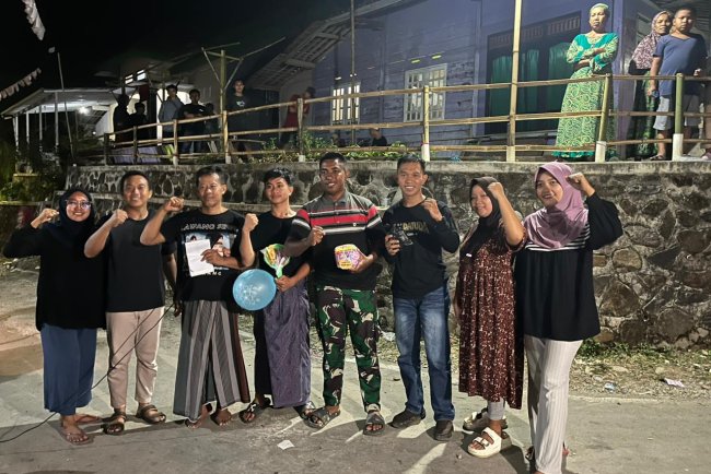 Meriahkan HUT RI ke-80, Anggota Satgas TMMD Reguler 125 Kodim 0710/Pekalongan Ikuti Perlombaan Malam Hari di Karangmoncol