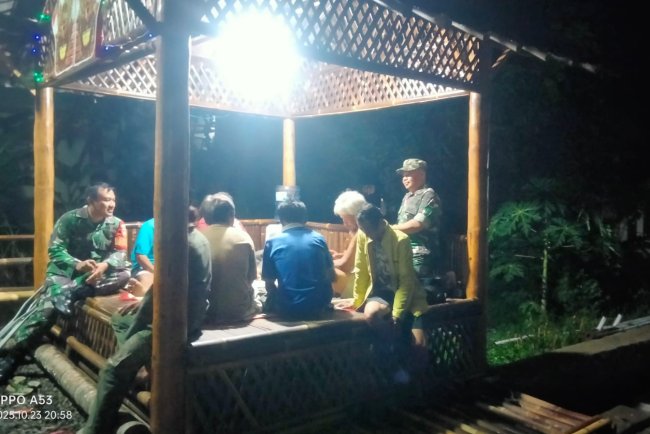 Menjaga Kondusifitas Lingkungan Bersama Warga Dan Linmas Desa Medayu