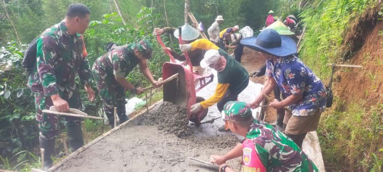 Tingkatkan Kesejahteraan Petani, Danramil 06 Kalibening Pelopori Pembuatan JUT