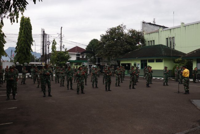 Hanmars 10 KM Uji Ketangguhan Prajurit Kodim 0704/Banjarnegara