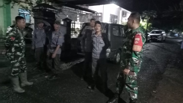 Koramil 07 Mandiraja dan Linmas Perkuat Siskamling di desa