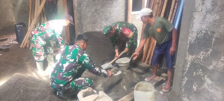 Danramil Kalibening Bantu Warga Bantu RTLH