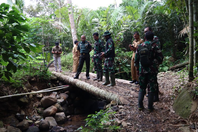 Dandim Banjarnegara Cek Lokasi Rencana Pembangunan Jembatan Armco