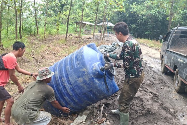 Sosok Serda Eko Sutrisno, Dibalik Pembangunan Desa Cikuya