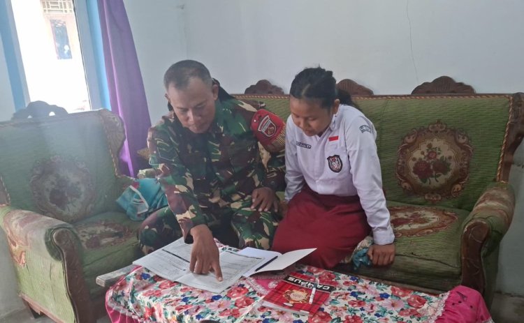Senyum Terang di Desa Cikuya: Satgas TMMD Pastikan Bantuan KWH Listrik Berfungsi Maksimal