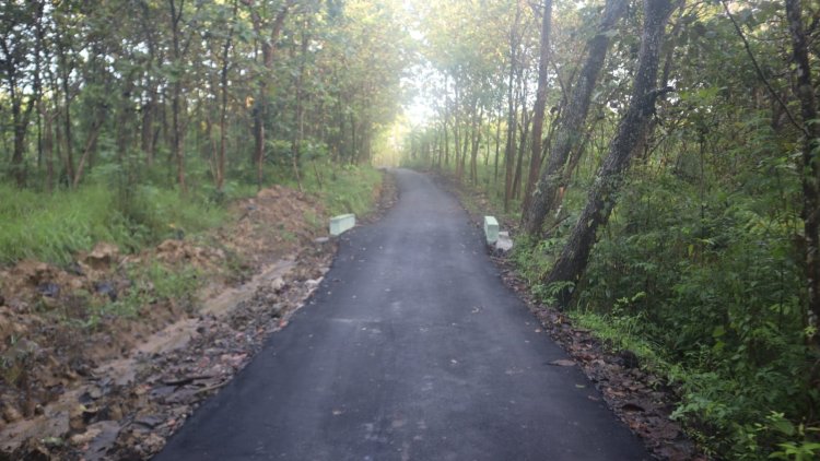 TNI Bedah Keterisolasian Brebes Selatan: TMMD Reguler ke-127 Tuntaskan Jalur Strategis Cikuya-Pamedaran 100 Persen