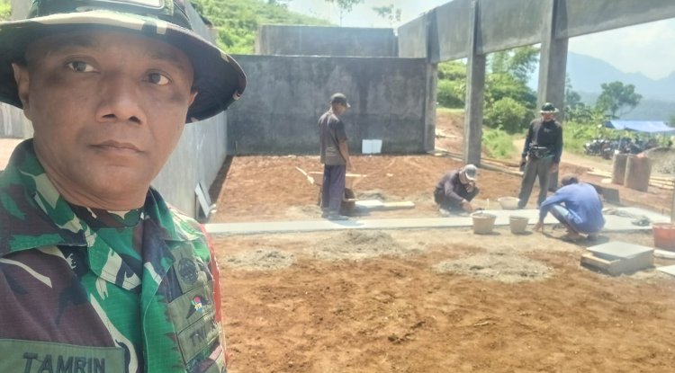 Di Tengah Debu dan Keramik KDKMP Tanjungtirta Terus Berbenah