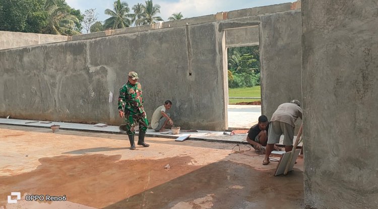 Sentuhan Warna dan Keramik KDKMP Karangsari Kian Mendekati Selesai