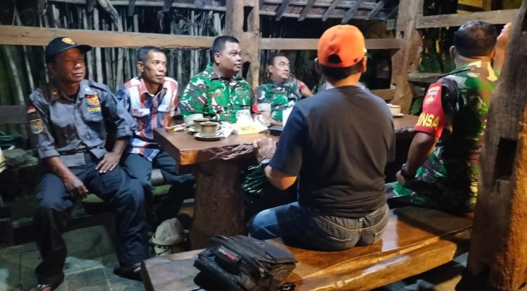 Babinsa Koramil 01 Banjarnegara Laksanakan Patroli Pos Kamling