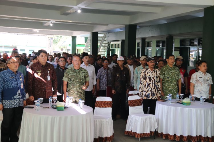 Kodim 0704 Banjarnegara Serahkan Kendaraan Operasional Truk untuk KDKMP