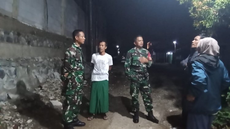 Babinsa Koramil 13 Banjarmangu laksanakan  patroli Keamanan Wilayah Binaan