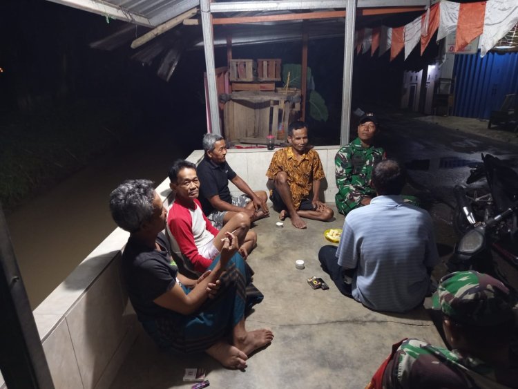 Serka Suyadi Risman Laksanakan Patroli Siskamling Di Desa Pucang