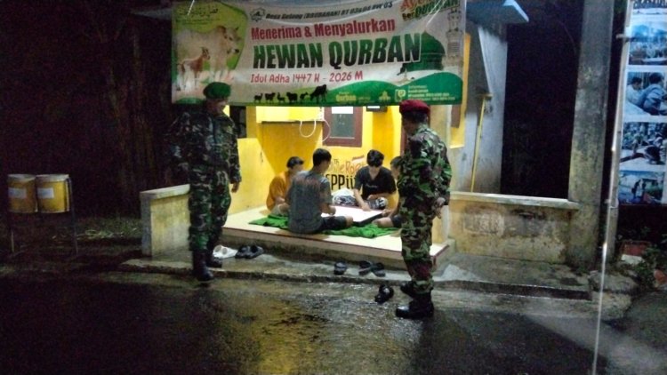 Koramil 15 Rakit Bersama Kokam Dan Warga Laksanakan Patroli Malam Hari