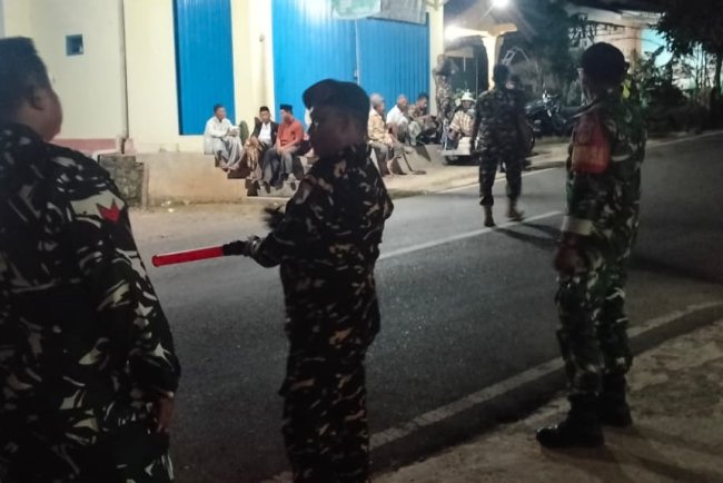 Untuk Memastikan Keamanan Anggota Koramil 07 Mandiraja melaksanakan Patroli malam bersama Banser